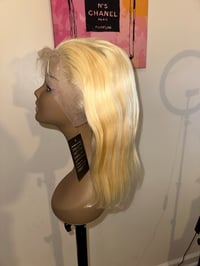 Image 2 of 14 inch 613 bob wig 