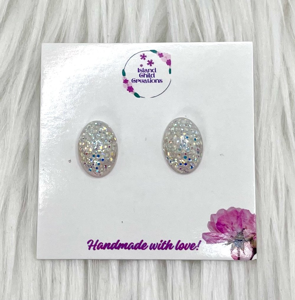 Image of WHITE SPARKLY STUDS