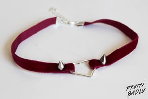 Image of Velvet Heart Choker - burgundy / Choker Cœur Velours - bordeaux