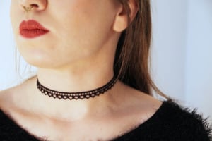 Image of Black Lace Choker / Ras de Cou Choker Dentelle Noir