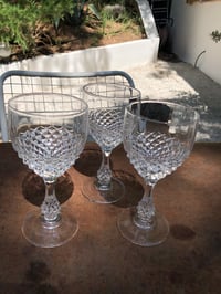 Image 2 of Verres à pied (3 pièces)