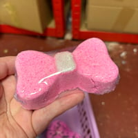 Image 4 of Wonky Bath Bombs