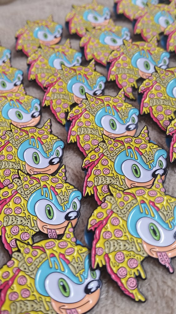 Image of SLICE THE WEDGEHOG 1.25 INCH PIN