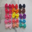 Vivienne Pinch Bows SMALL