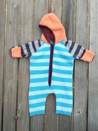 Onesie in subtle stripes of Sky Blue, Mint Green, Peach, Rust and Grey, Size 0-6 mth