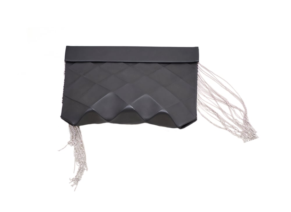 Image of CLUTCH WITH FRINGES IN ECO LEATHER - SIZE M