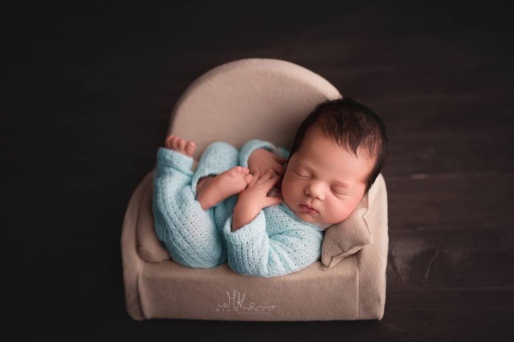 Image of Classic Sofa ( core plus cover & pillows )