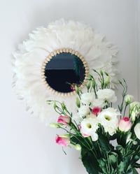 Juju Mirror - White