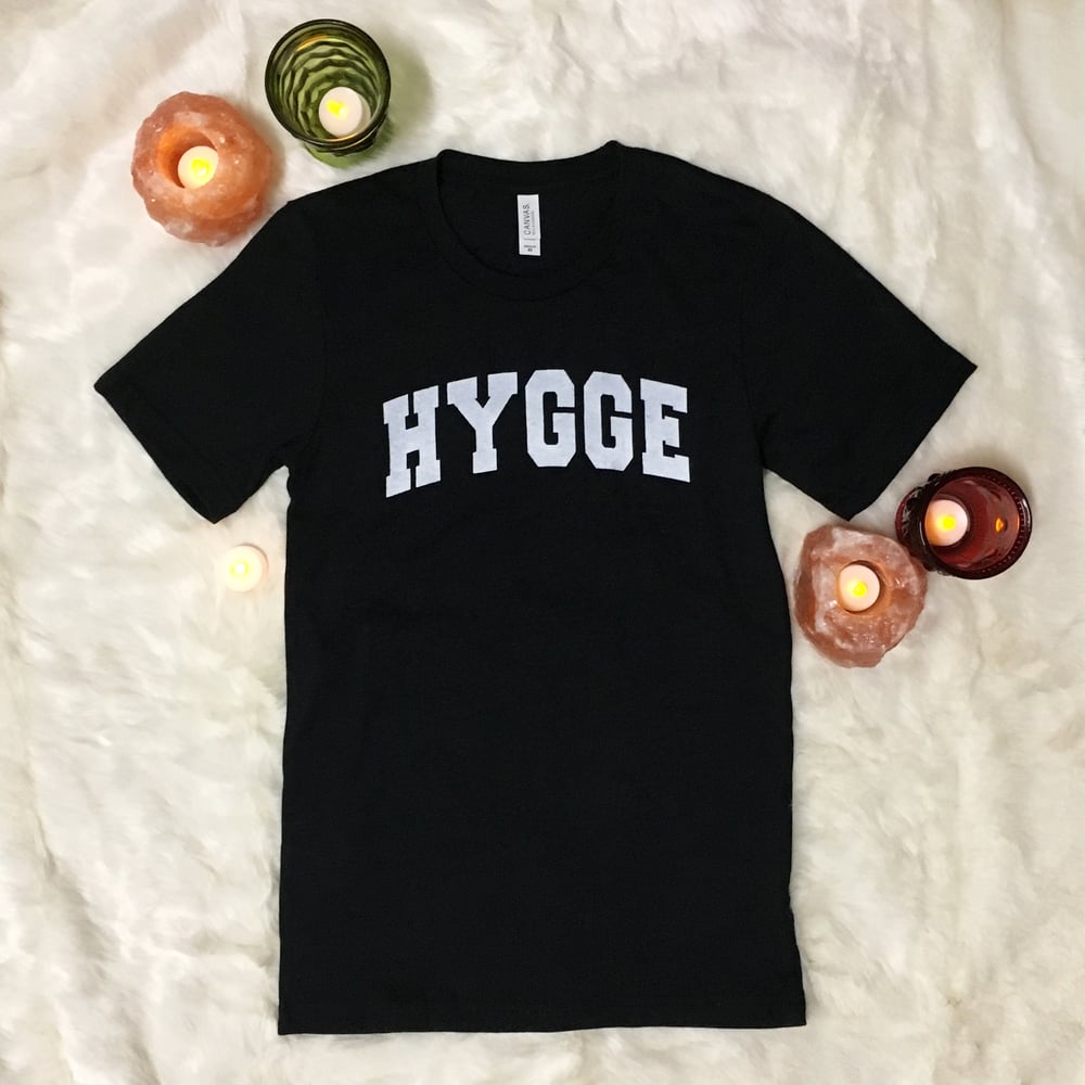 Hygge Tee - Unisex