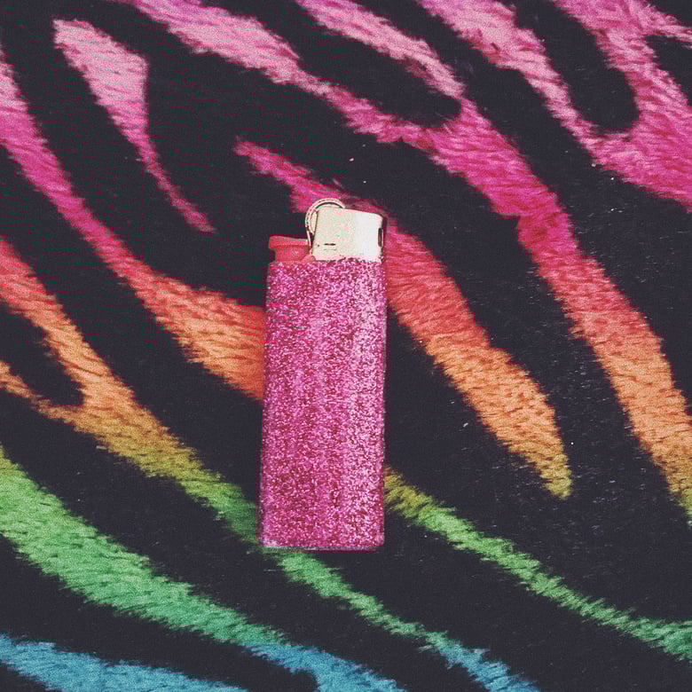Image of  the handmade glitter prince$$ lighter (pink)