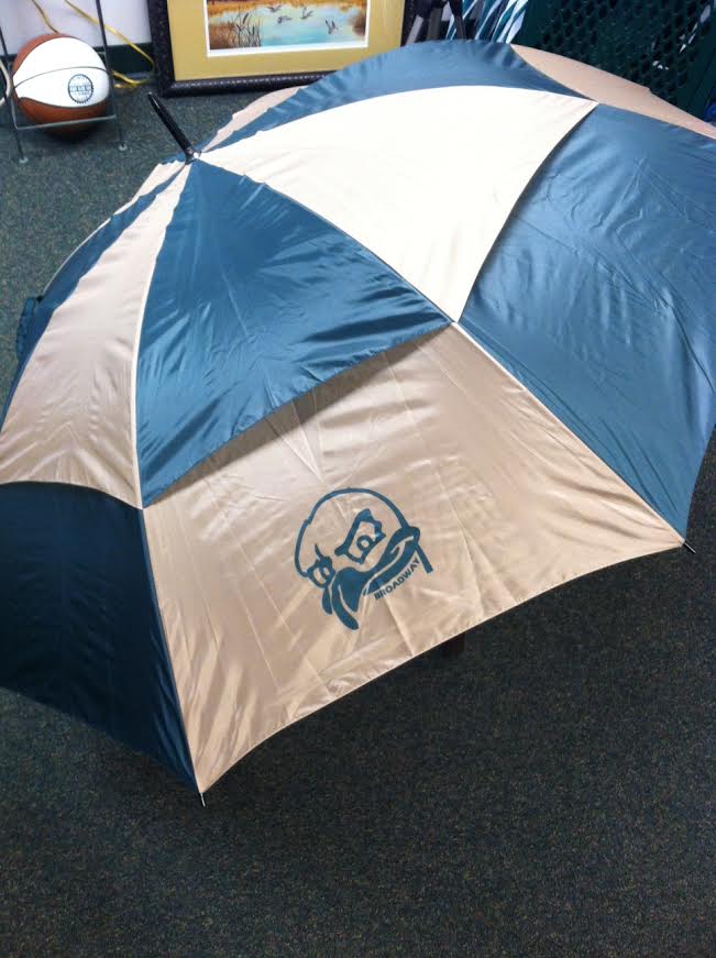 Image of 68" Arc Windproof Vented Broadway Umbrella