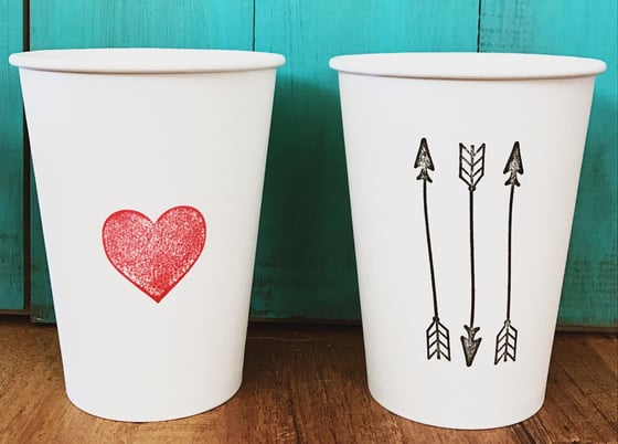 Image of Hearts & Arrows Paper Cups