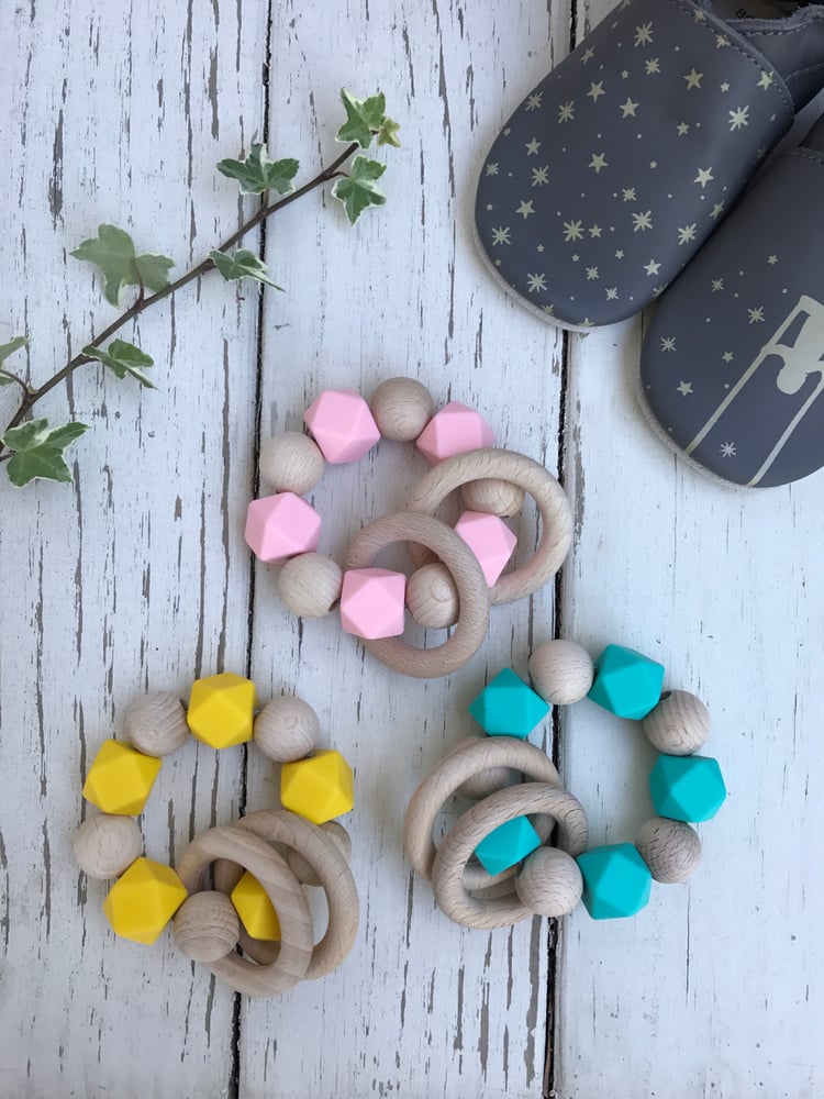 Image of Silicone and wood teether