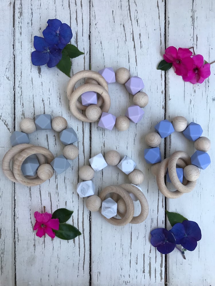 Image of Silicone and wood teether