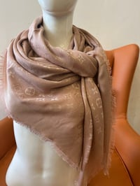 Image 11 of LV15 Scarf