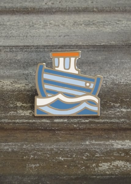 Image of Boat pin badge