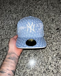 Image 4 of SKY BLUE NY ALL OVER NY YANKEES CUSTOM FITTED CAP