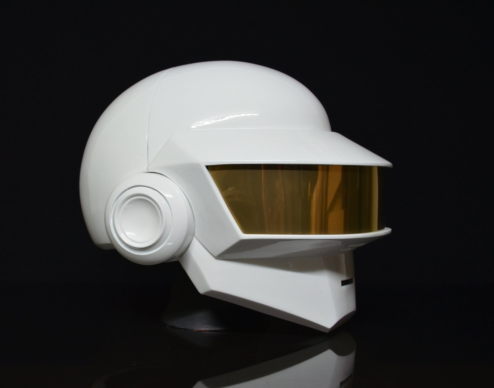 Daft Punk Replica Helmet TB Grammy Edition. / Moguai Props