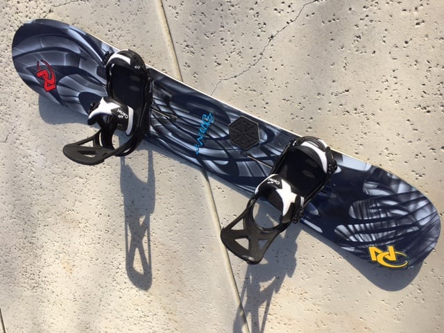 Image of Burton NUG 152cm Directional Snowboard with Burton Cartel xl bindings