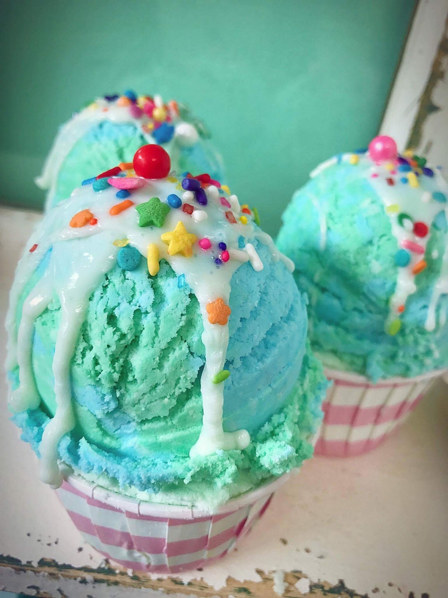 Image of Blue Hawiian Ice Cream Bubble Bar