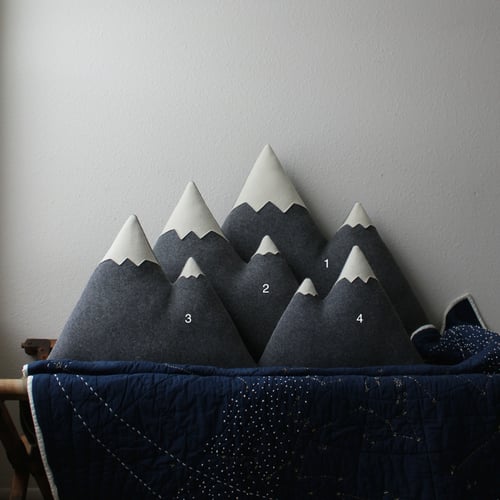 Image of XL- XXL mountain pillows
