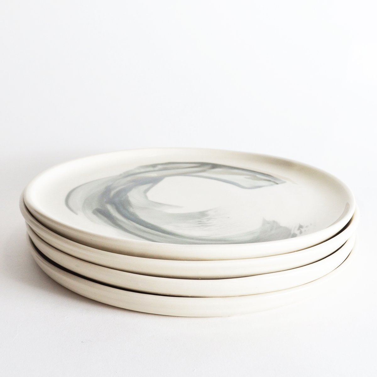 set of 4 dinner plates / studiojoo