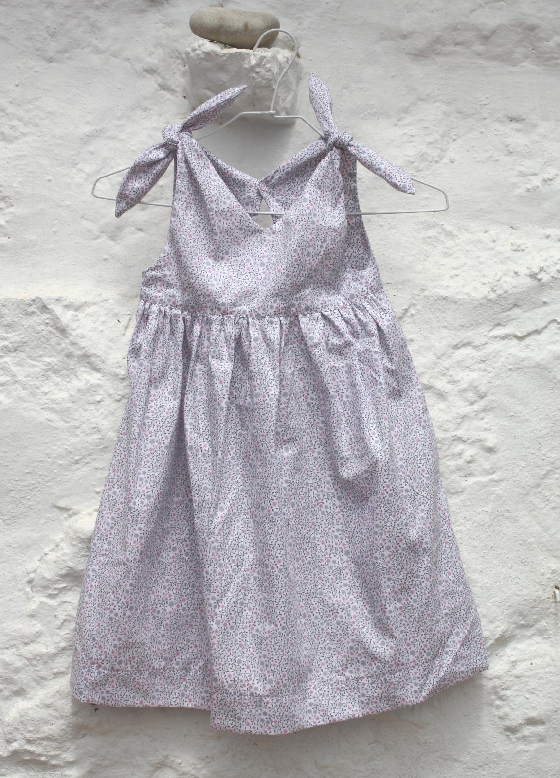 完売品]ROBE de FLEURS ◎ Fairy Bunny Dress 世界中の商品を購入