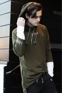 Image 3 of 3/4 SLEEVE EXTENDED HOODIE - OLIVE