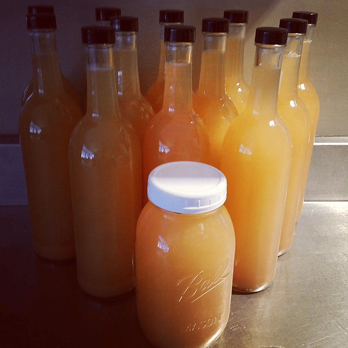 Image of 25 oz. Raw, Organic Apple Cider Vinegar