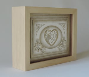 Image of Gold/Ivory Silhouette Cat within Flourish Heart (00183) Free Postage and Packing