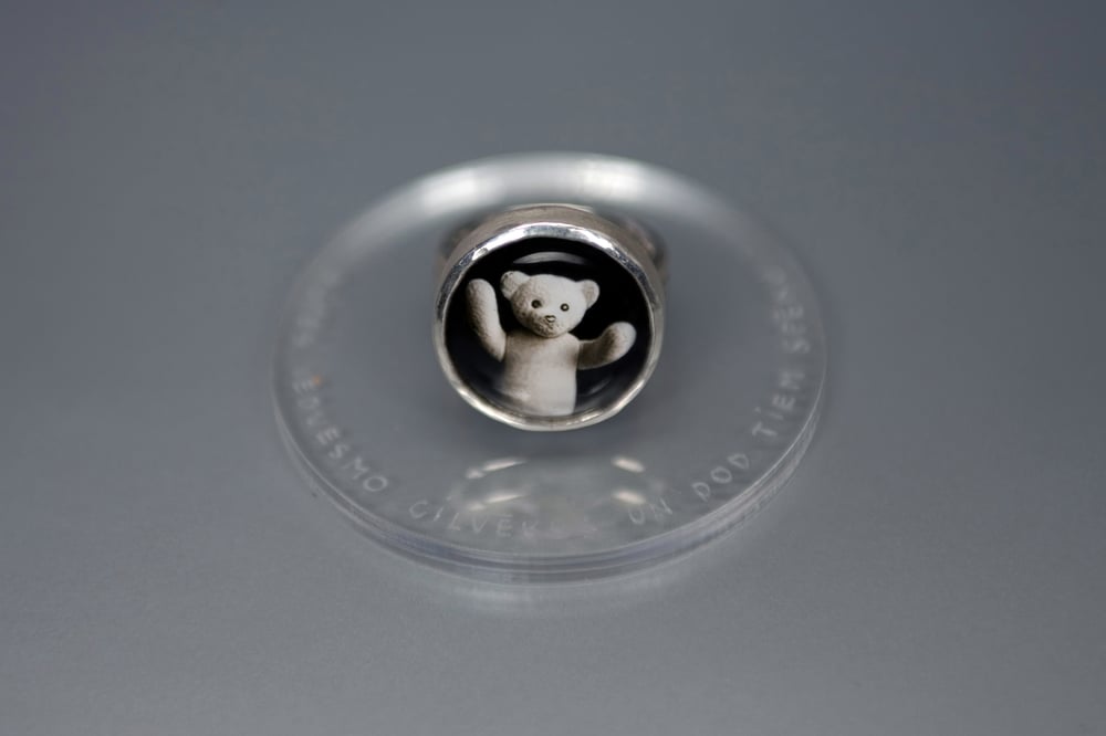 Image of "Looking after.." Teddy-bear’s silver ring with photo, rock crystal  · CURA EXSUSCITAT.. ·