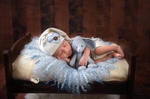 Image of Round Curly Felted Blanket - BABY BLUE