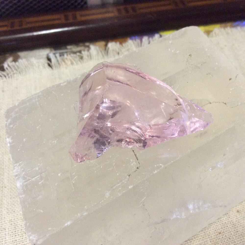 Image of Pink Andara Crystal 14 grams