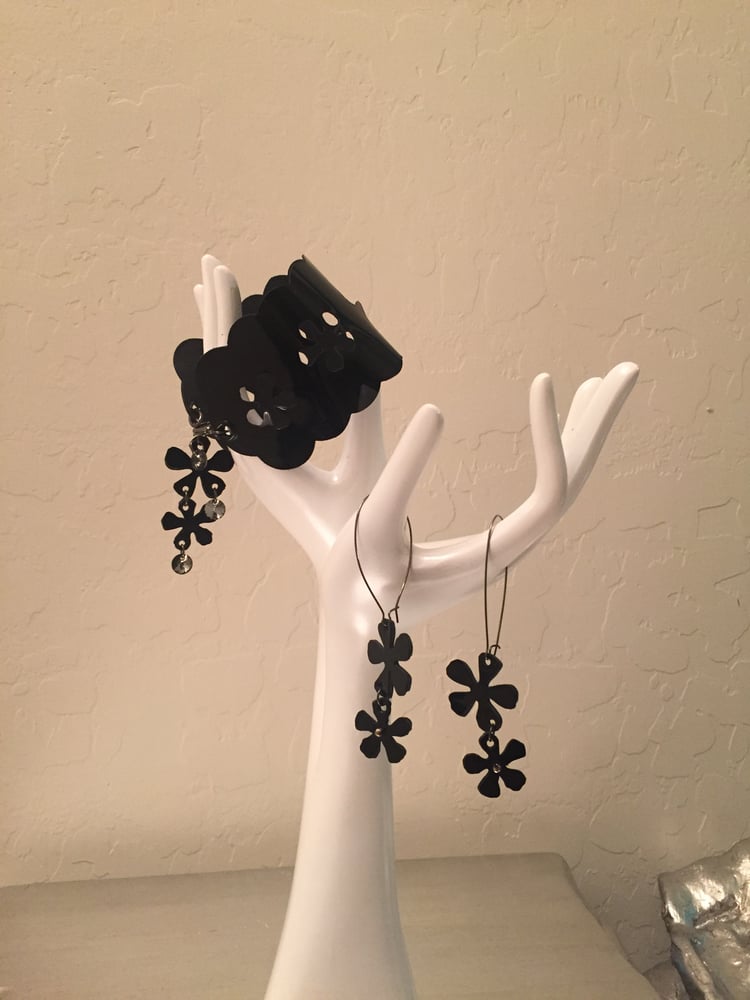 Image of Black Patient Leather flower earrings and bracelet