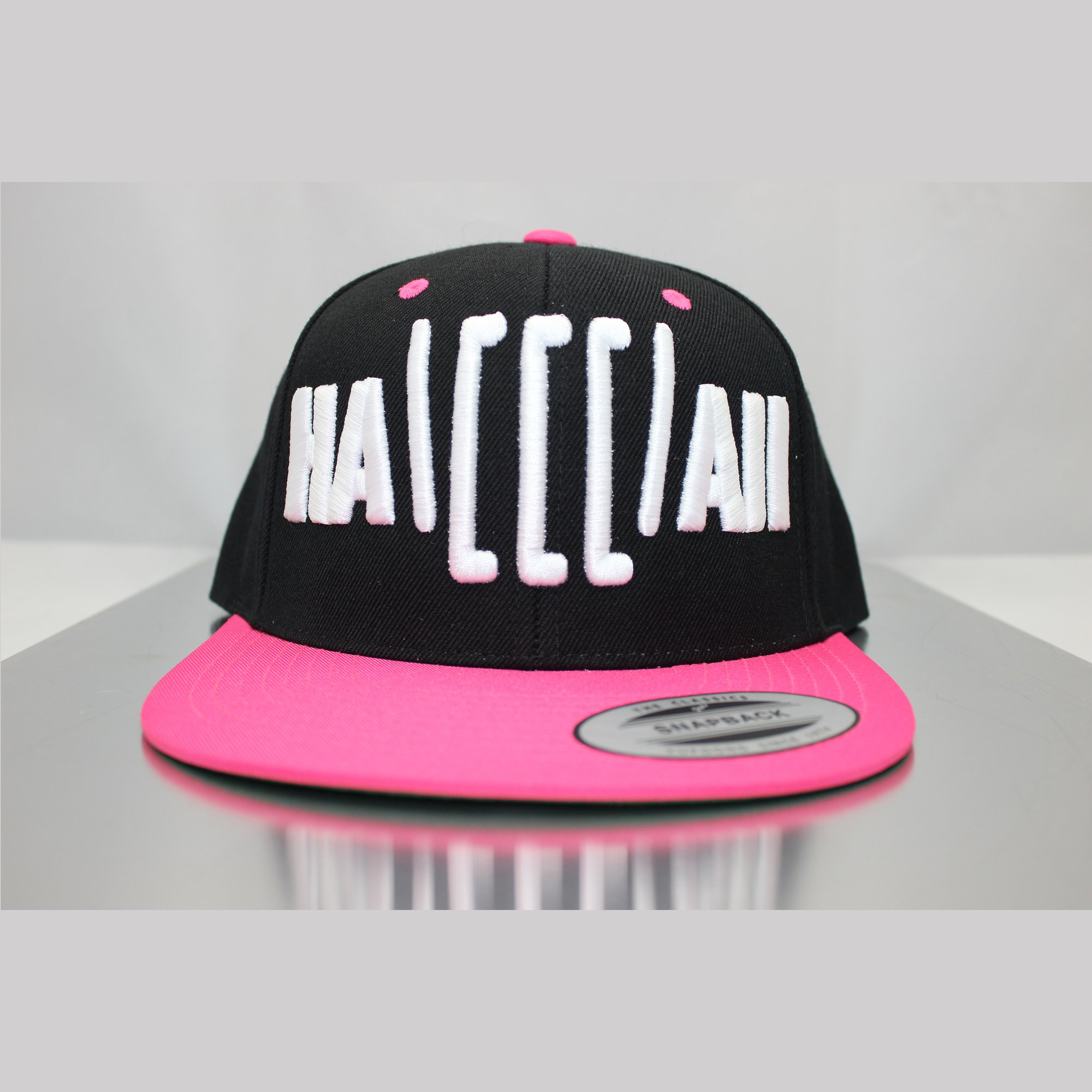 Image of HAWAII RESnapback_PNK_BLK_WHT