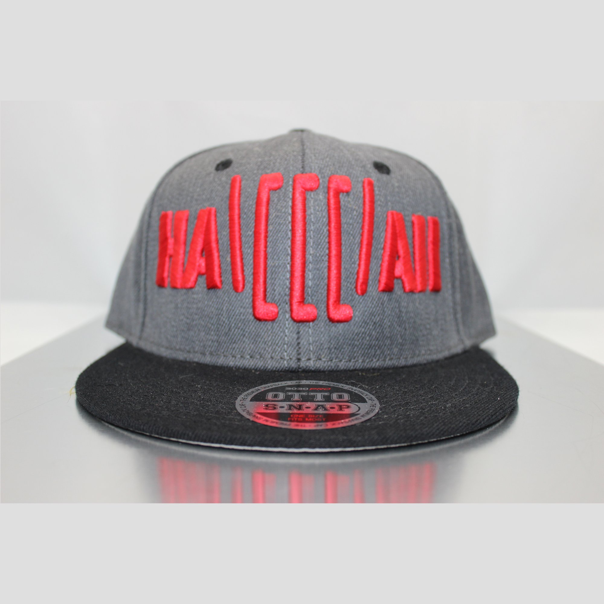 Image of HAWAII RESnapback_BLK_DGRY_RED