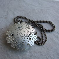 Image 3 of Filigree Bouquet