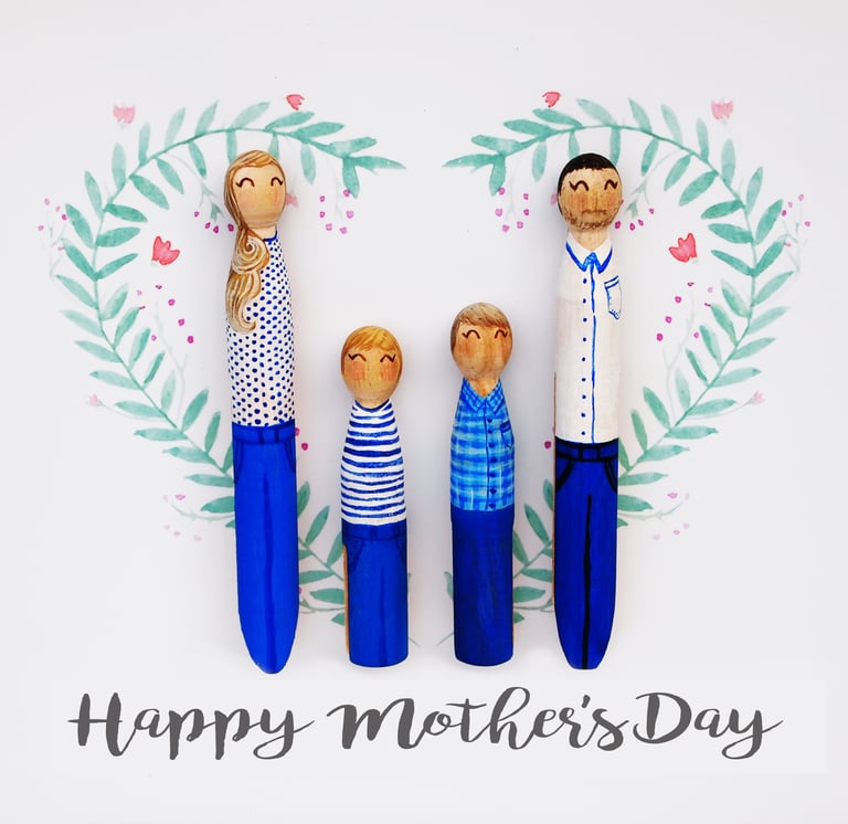 Mother's Day Peg Portrait Image 2