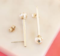 Image 4 of Silver And Pearl Posts