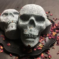 Image 2 of Muscle Relief Goth Bath bombs