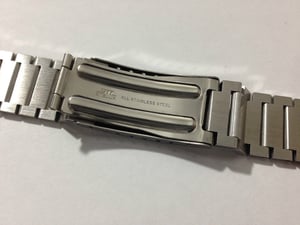 Image of NEW OLD STOCK,MIDO GENTS WATCH STAINLESS STEEL STRAP.