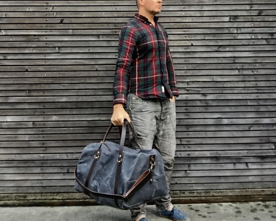 Image of weekender, duffelbag, travel bag in waxed canvas and leather