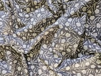 Image 1 of Namaste fabric petits œillets fond gris souris