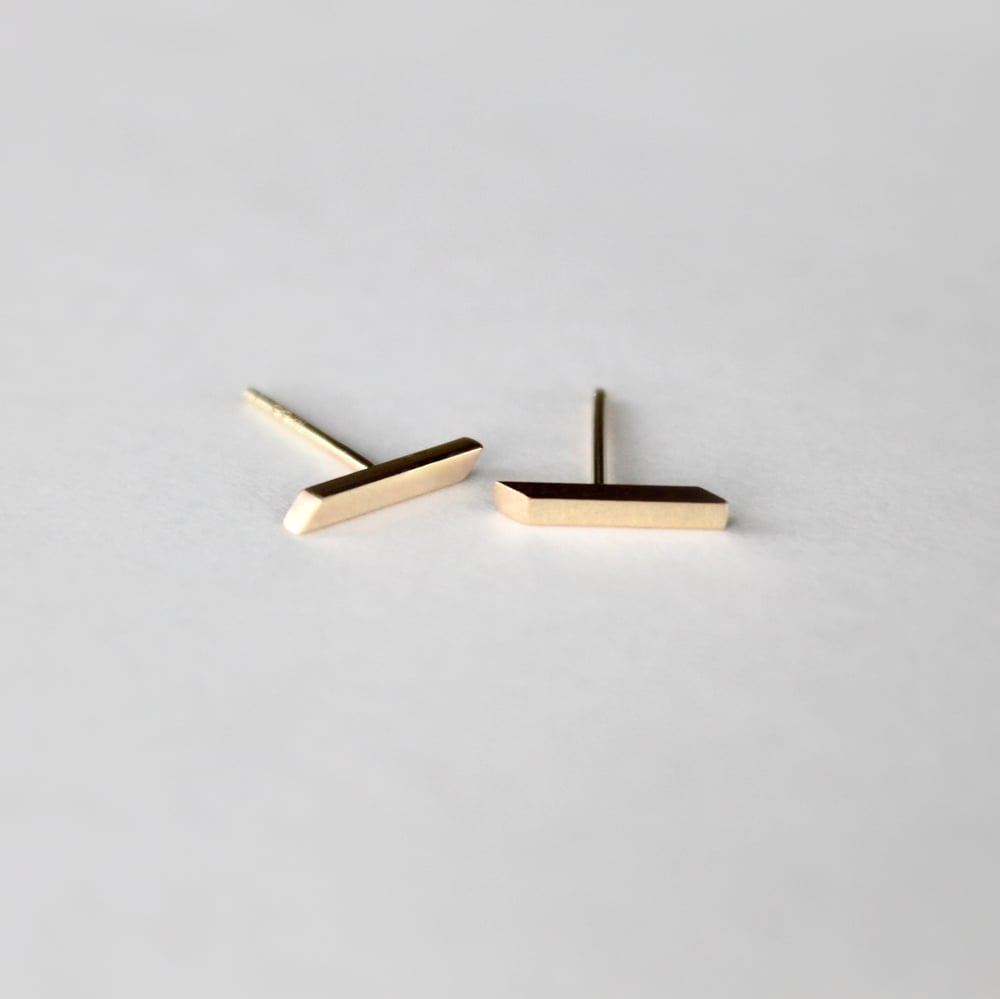 Image of slant studs
