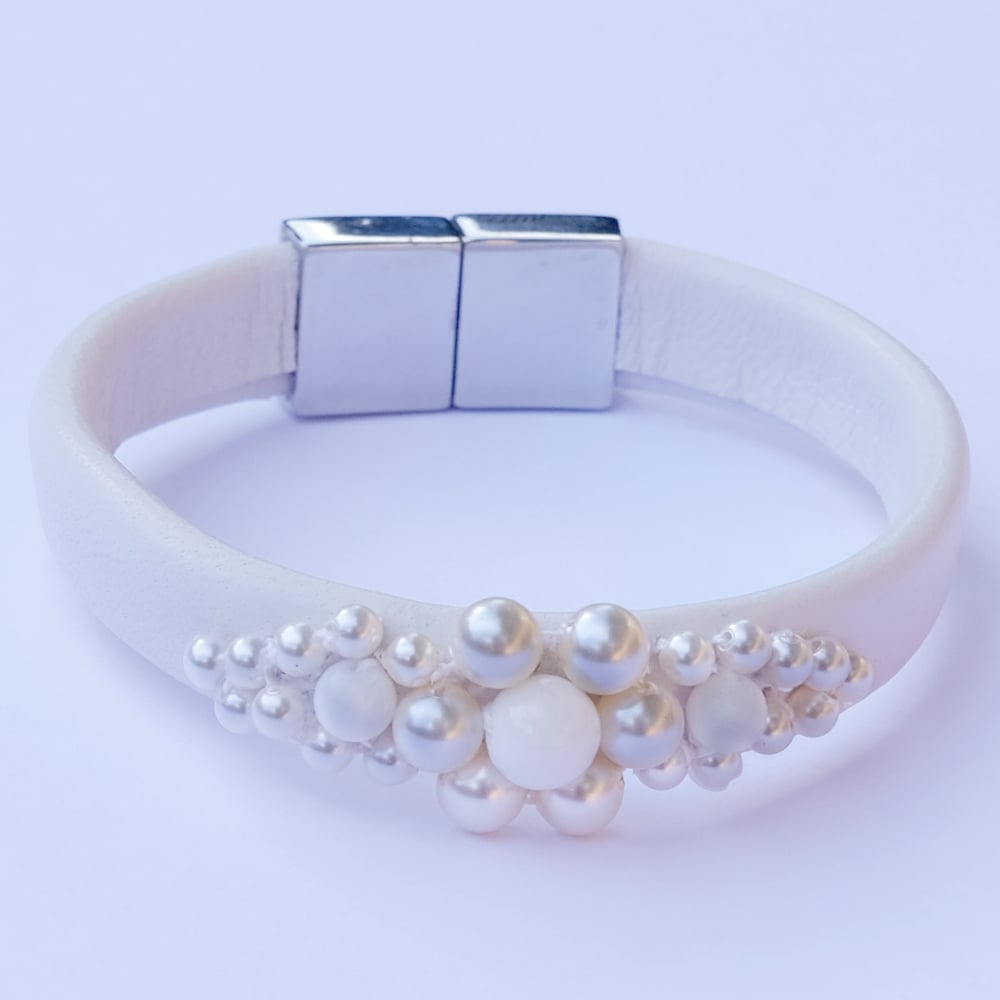 Image of White Cluster Bracelet