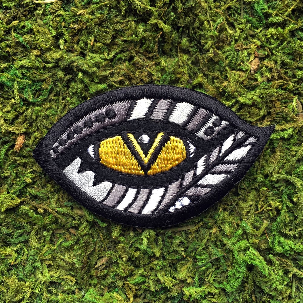 Cat's Eye- Iron on Patch