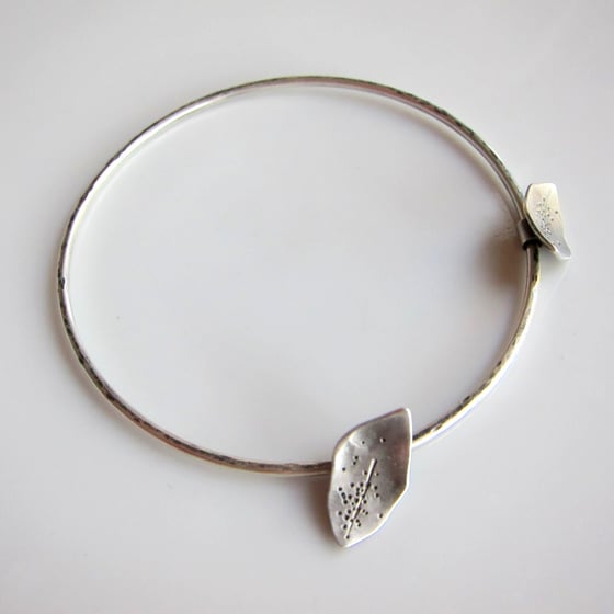 Image of leaf bangle