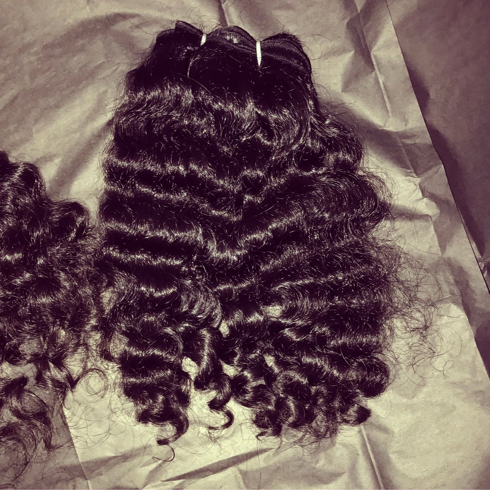 Image of Raw indian curly