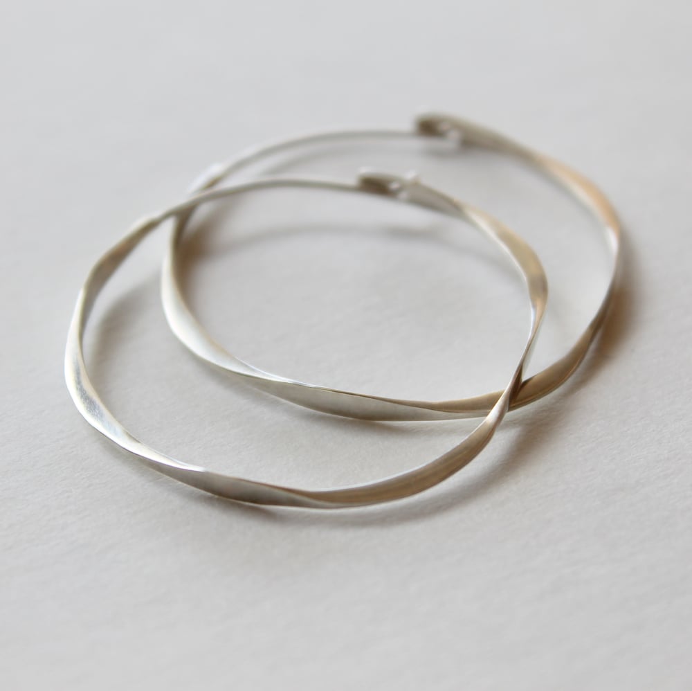Image of wave hoops
