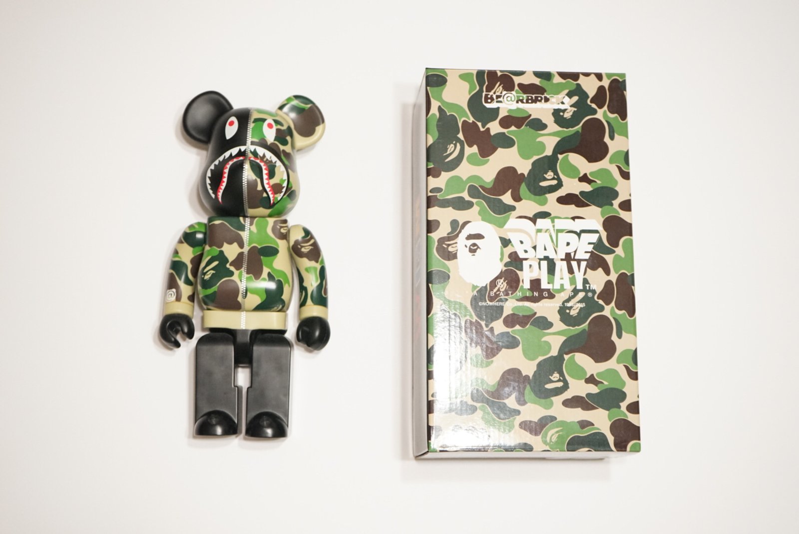 giant bearbrick
